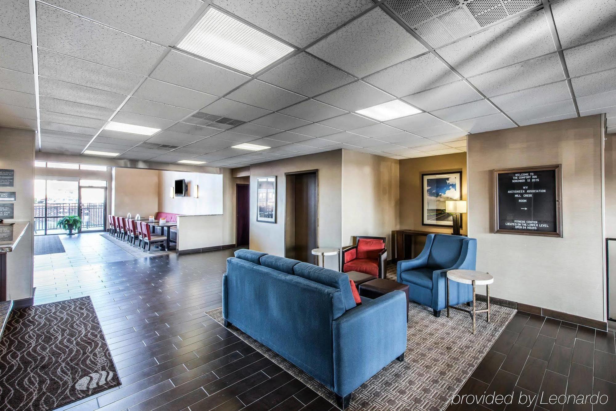 Comfort Inn Aikens Center Martinsburg Exterior photo